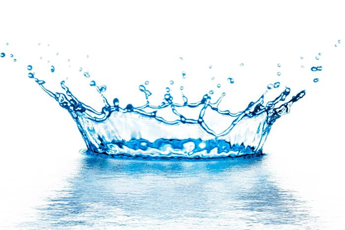 Agua alcalina, agua alcalinizada