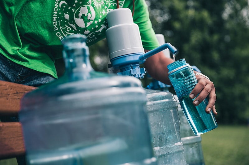 El agua es un recurso importante que debe ser cuidado y tratado