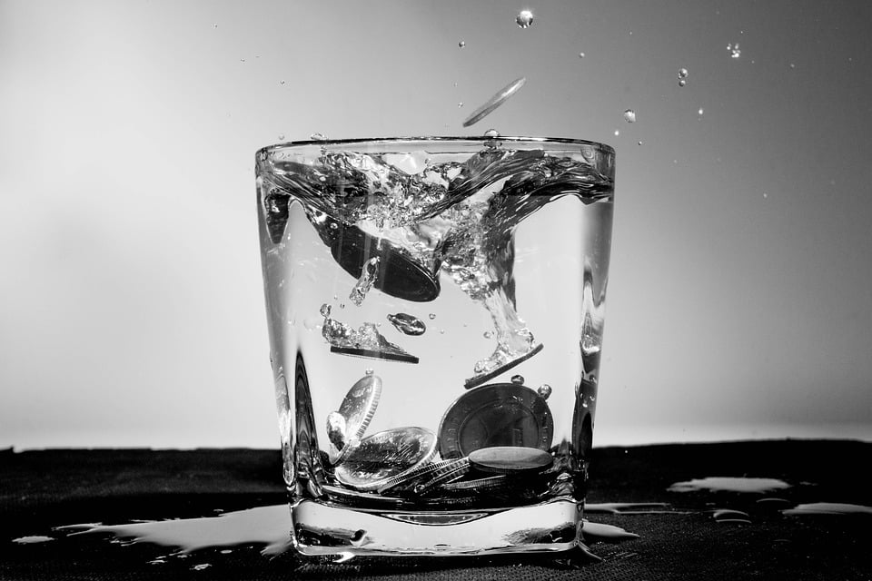 se debe buscar siempre ahorrar dinero a la hora de realizar el tratamiento del agua sin perder eficiencia
