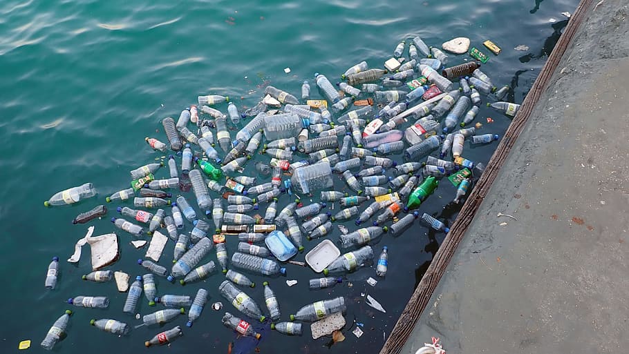 agua contaminada